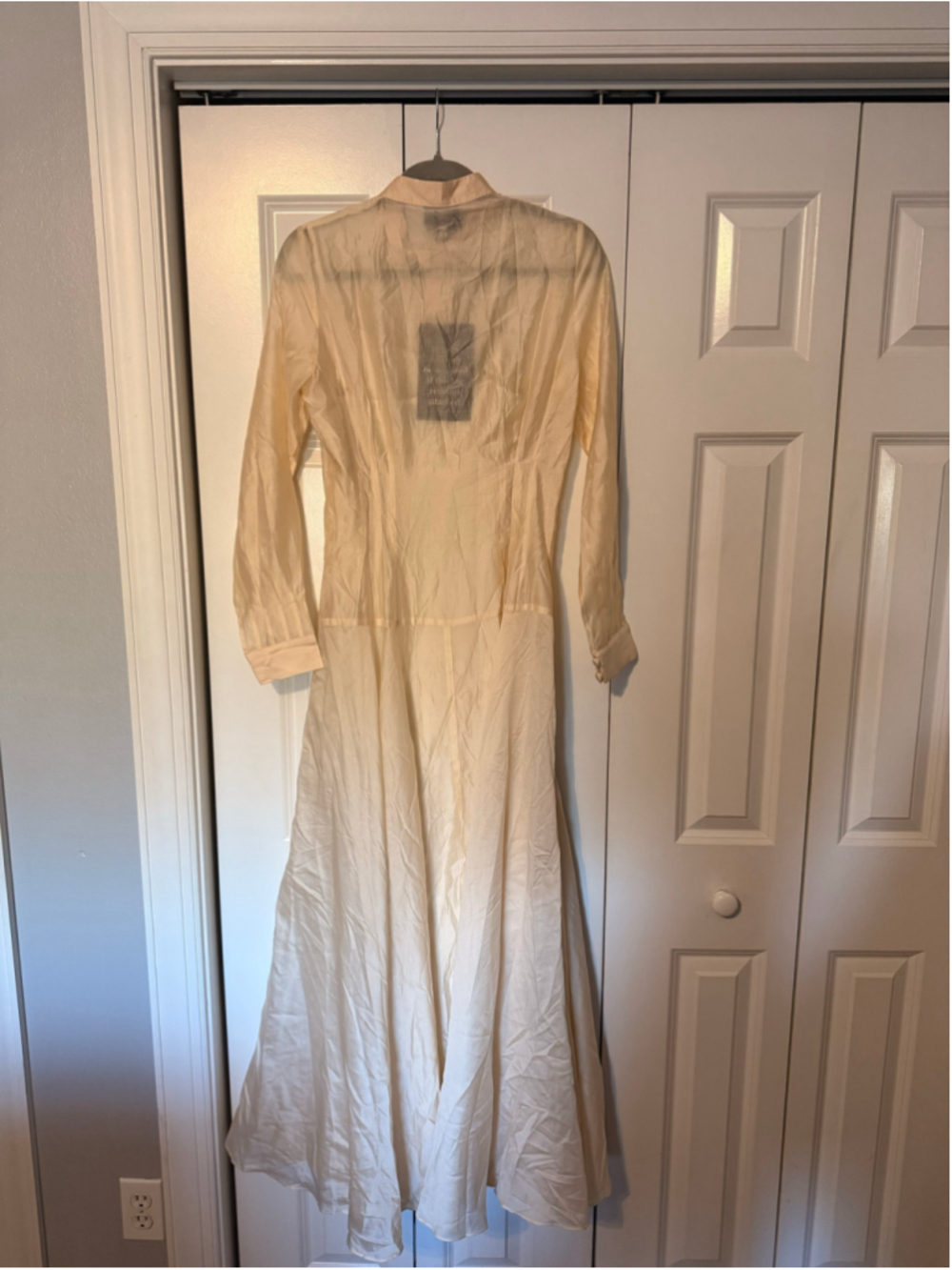 Women's KATIENYC NWT Tuckernuck
Champagne Organza Marbella
Dress XS - Picture 7 of 7